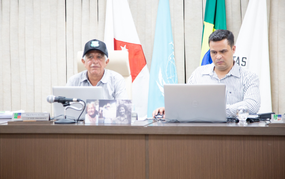 Projetos são apresentados e votados na Reunião Ordinária do dia 14/08/2023