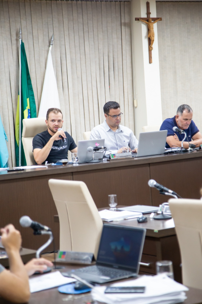 Projetos são apresentados e votados na Reunião Ordinária do dia 09/10/2023