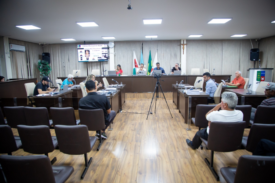 
Reunião foi caracterizada pela presença do Procurador Municipal na Tribuna Livre